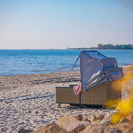 Strand Lounge Kronsgaard Екстериор снимка