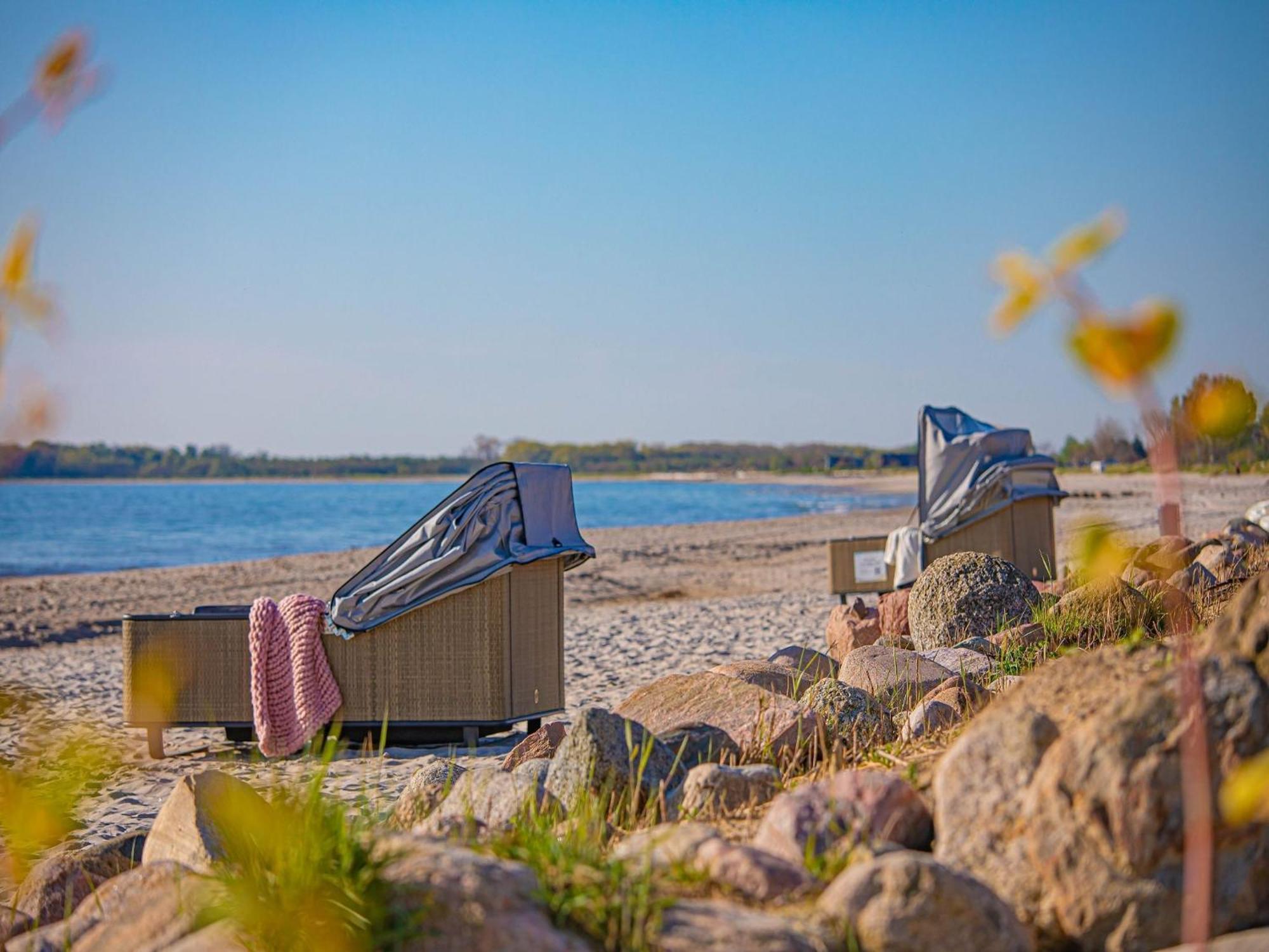Strand Lounge Kronsgaard Екстериор снимка