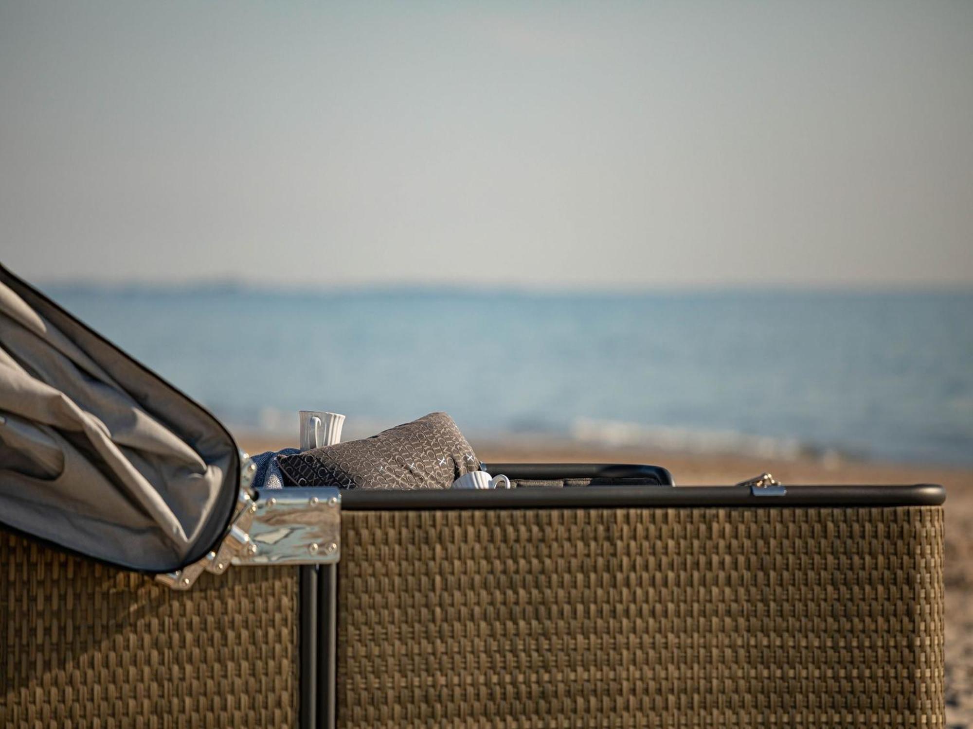 Strand Lounge Kronsgaard Екстериор снимка