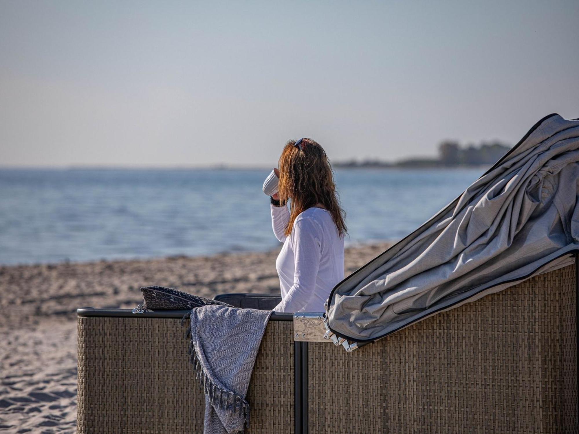 Strand Lounge Kronsgaard Екстериор снимка
